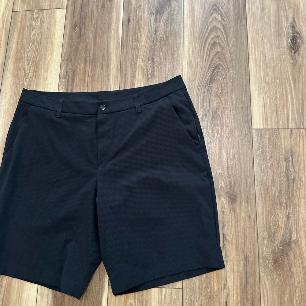 lululemon athletica Men's ABC classic fit shorts size 36 - Picture 4 of 7